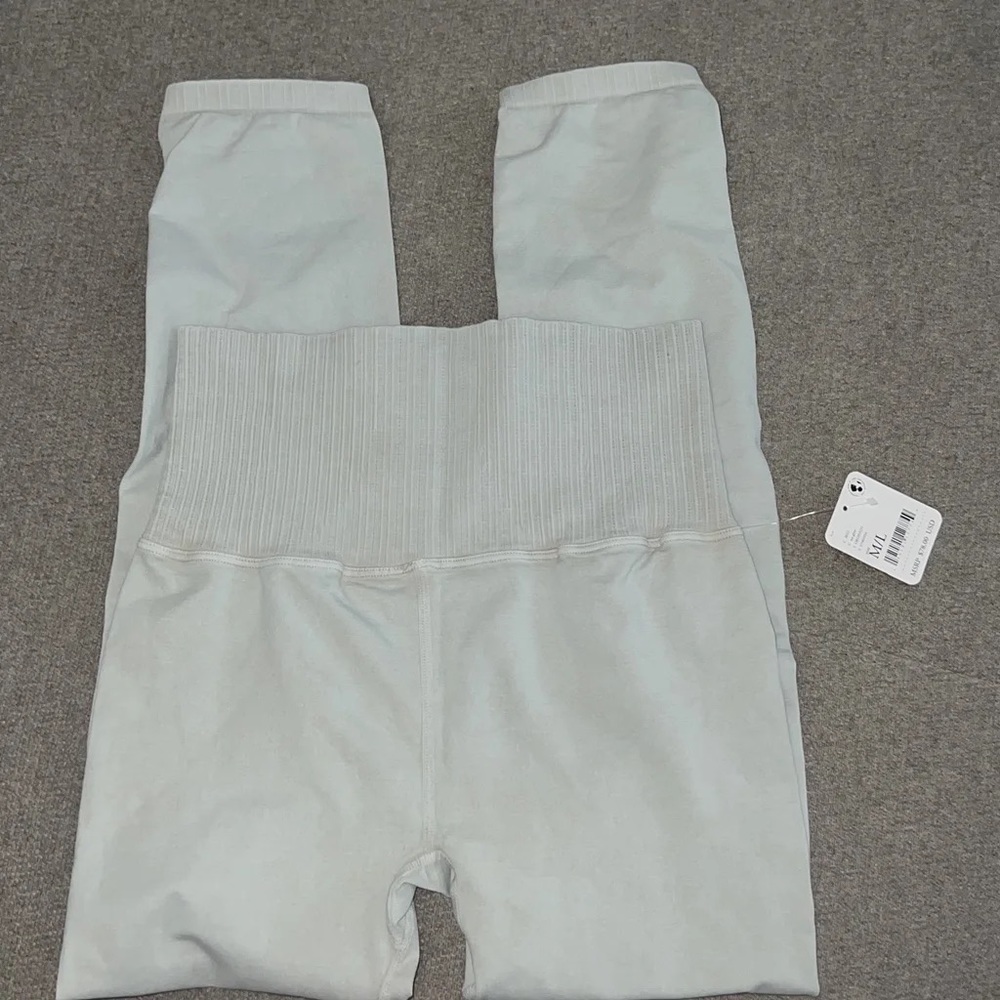 Free People Leggings - Picture 6 of 8